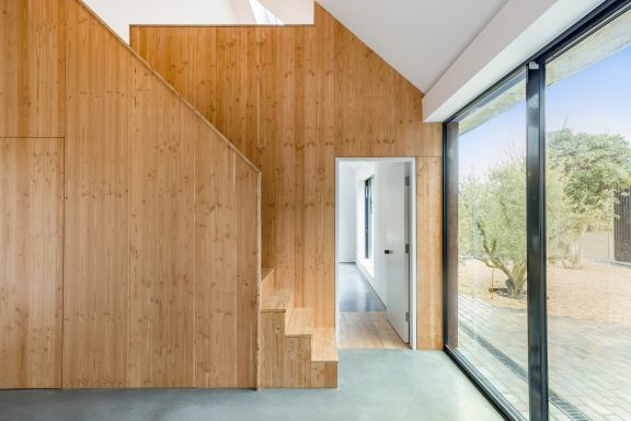 Scratch built Tilly ply stairs